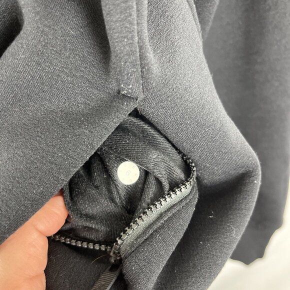 Lululemon Black Fleece-Lined Light Fall Athletic Jacket Women's Size 6 - Picture 5 of 10